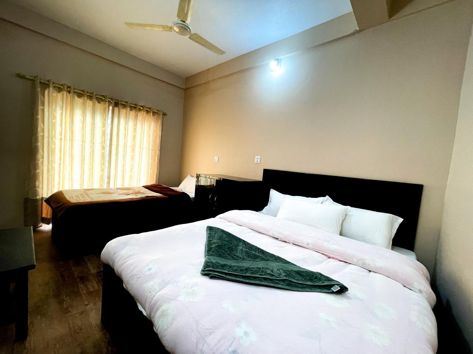 Yuriko Guest House ポカラ エクステリア 写真
